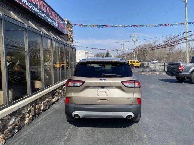 2021 Ford Escape SE Hybrid