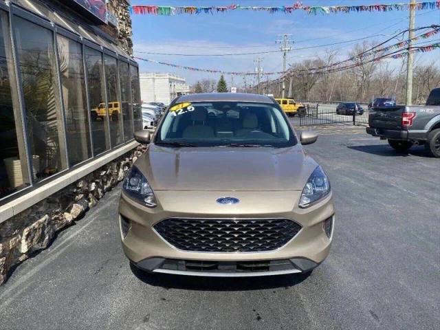 2021 Ford Escape SE Hybrid