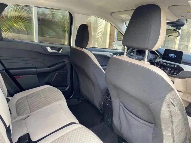 2021 Ford Escape SE Hybrid