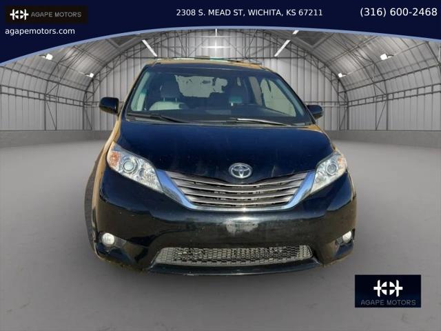 2015 Toyota Sienna XLE 8 Passenger