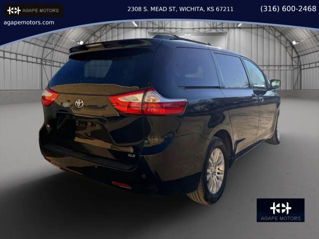 2015 Toyota Sienna XLE 8 Passenger