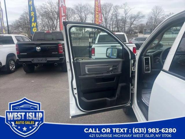 2022 Ram 1500 Classic SLT Crew Cab 4x4 5'7" Box