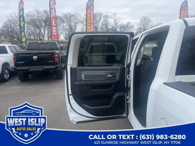 2022 Ram 1500 Classic SLT Crew Cab 4x4 5'7" Box