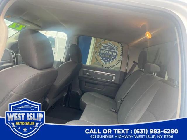 2022 Ram 1500 Classic SLT Crew Cab 4x4 5'7" Box