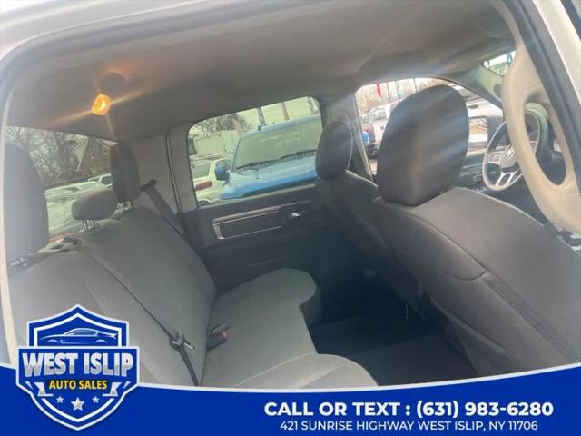 2022 Ram 1500 Classic SLT Crew Cab 4x4 5'7" Box