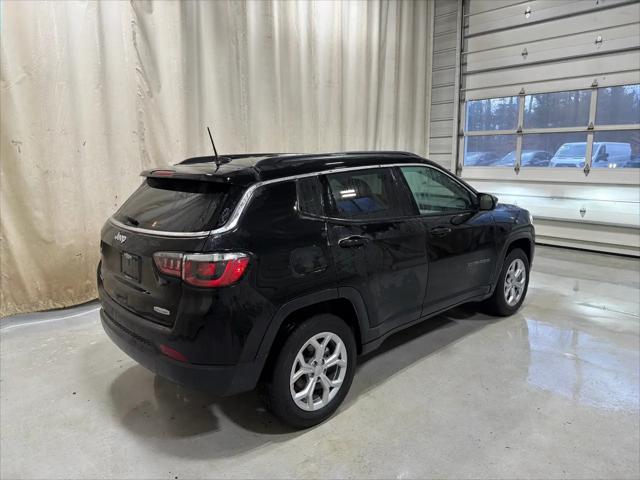 2024 Jeep Compass Latitude 4x4