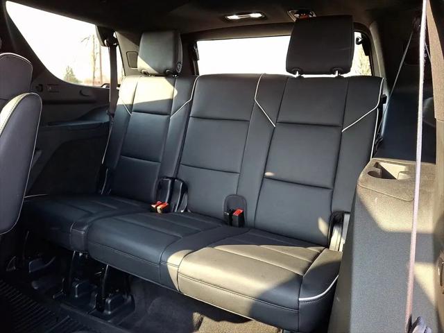 2023 Cadillac Escalade 4WD Premium Luxury