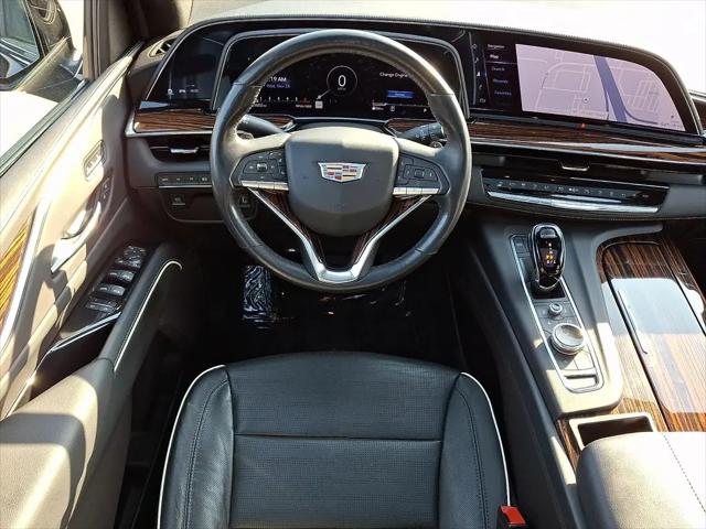 2023 Cadillac Escalade 4WD Premium Luxury