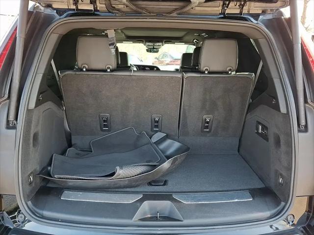 2023 Cadillac Escalade 4WD Premium Luxury