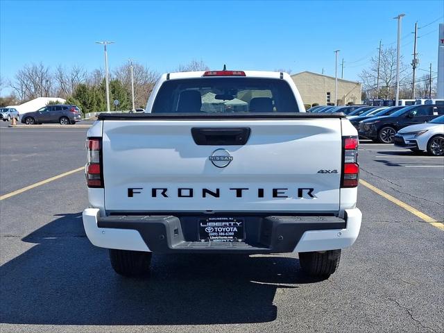 2025 Nissan Frontier King Cab SV 4x4
