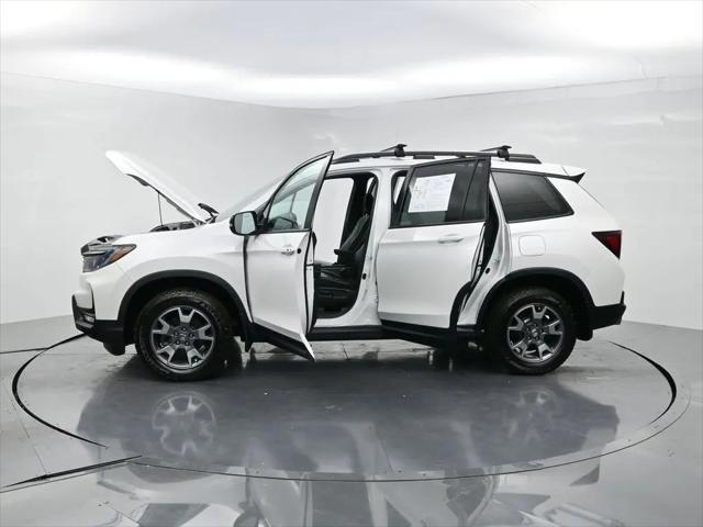 2023 Honda Passport AWD TrailSport