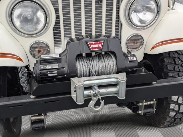 1982 Jeep Scrambler Base