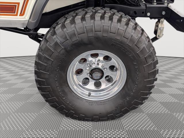 1982 Jeep Scrambler Base