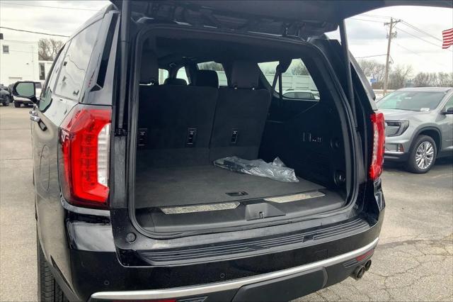 2023 GMC Yukon XL 4WD Denali