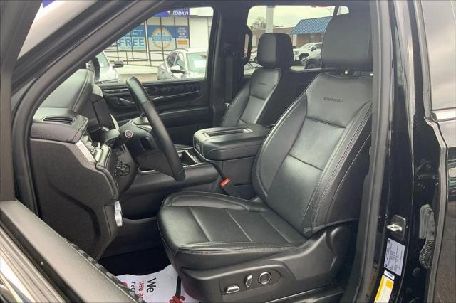 2023 GMC Yukon XL 4WD Denali