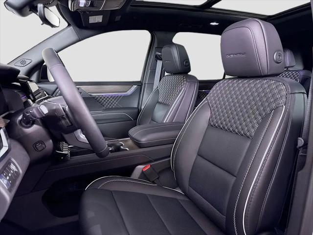 2026 GMC Acadia Denali AWD