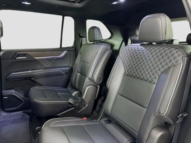 2026 GMC Acadia Denali AWD