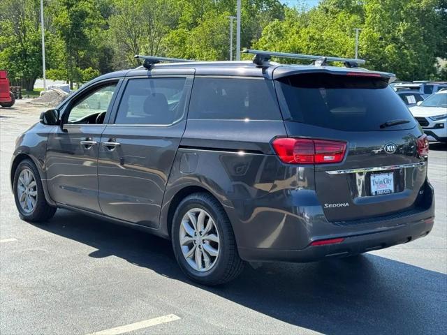 2021 Kia Sedona EX