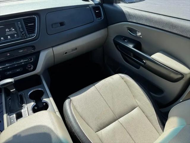2021 Kia Sedona EX
