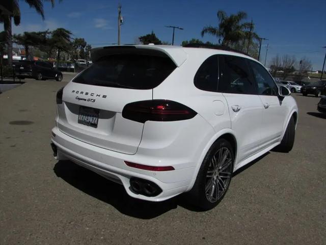 2016 Porsche Cayenne GTS