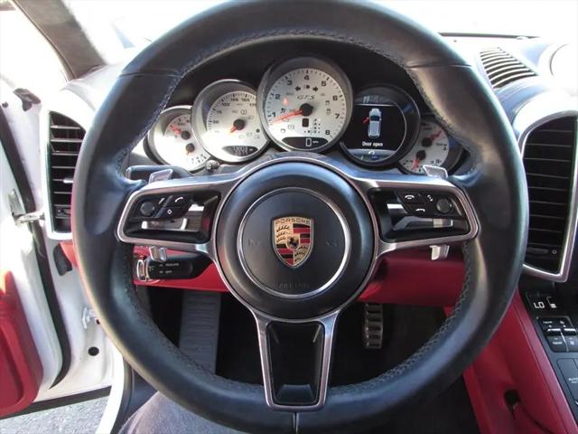 2016 Porsche Cayenne GTS