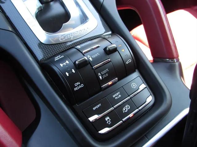 2016 Porsche Cayenne GTS