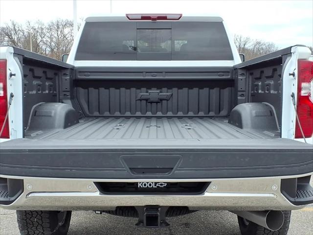 2026 Chevrolet Silverado 2500HD Crew Cab, Standard Bed, LT, 4WD