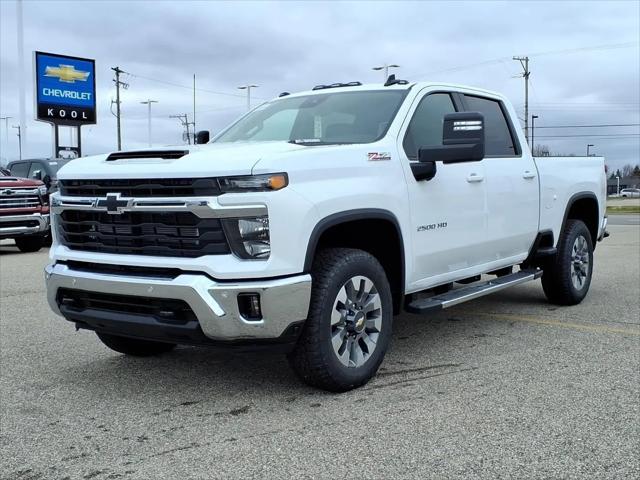 2026 Chevrolet Silverado 2500HD Crew Cab, Standard Bed, LT, 4WD