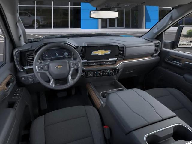 2026 Chevrolet Silverado 2500HD Crew Cab, Standard Bed, LT, 4WD