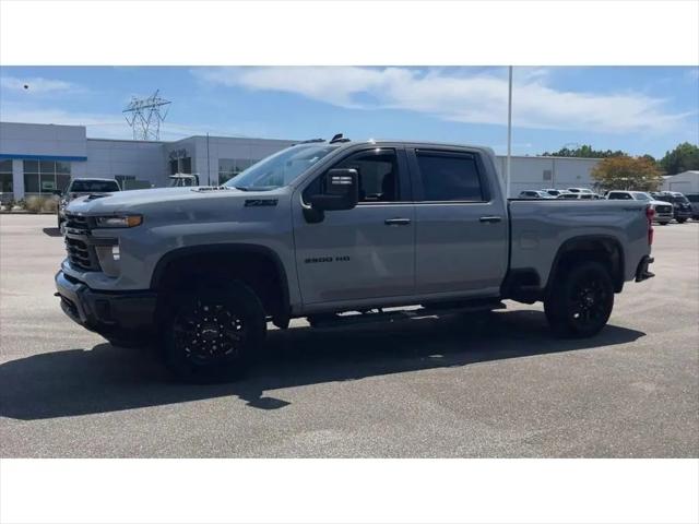 2025 Chevrolet Silverado 2500HD 4WD Crew Cab Standard Bed Custom