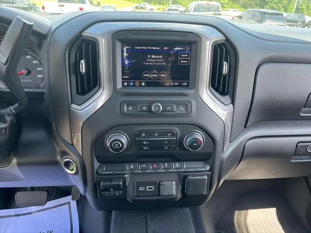 2025 Chevrolet Silverado 2500HD 4WD Crew Cab Standard Bed Custom