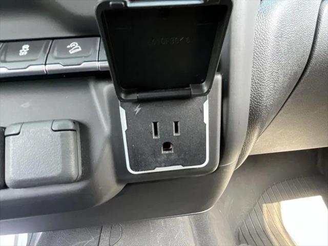 2025 Chevrolet Silverado 2500HD 4WD Crew Cab Standard Bed Custom
