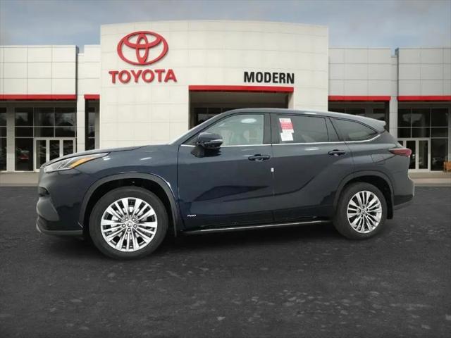 2026 Toyota Highlander Hybrid Platinum