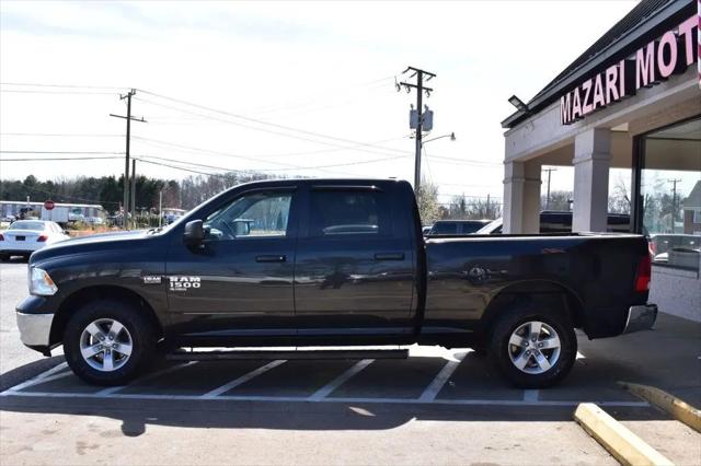 2019 Ram 1500 Classic SLT Crew Cab 4x4 6'4" Box