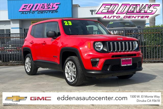 2023 Jeep Renegade Latitude 4x4 for sale in Dinuba, CA