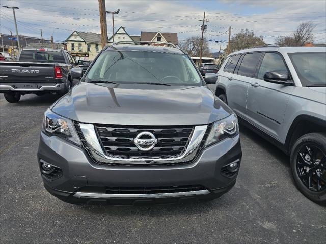 2019 Nissan Pathfinder SL 2019 Nissan Pathfinder SL
