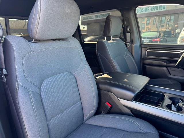 2024 Ram 1500 Big Horn Crew Cab 4x4 5'7" Box