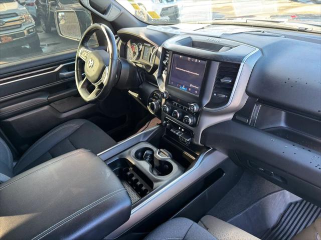 2024 Ram 1500 Big Horn Crew Cab 4x4 5'7" Box
