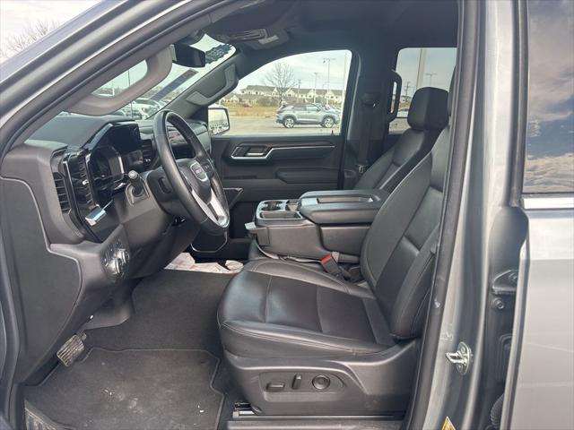 2025 GMC Sierra 1500 4WD Crew Cab Short Box SLT