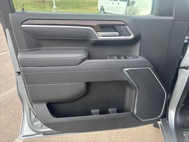 2025 GMC Sierra 1500 4WD Crew Cab Short Box SLT