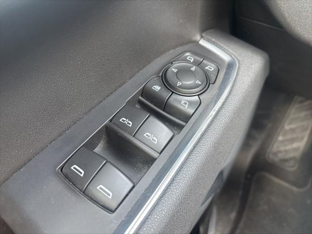 2025 GMC Sierra 1500 4WD Crew Cab Short Box SLT