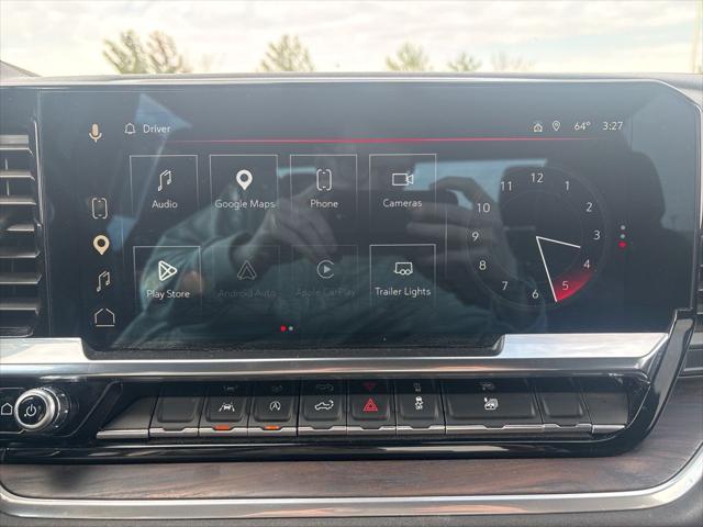 2025 GMC Sierra 1500 4WD Crew Cab Short Box SLT
