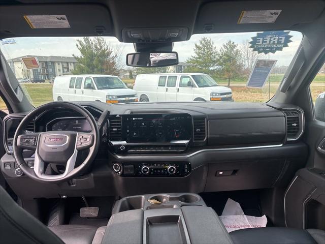 2025 GMC Sierra 1500 4WD Crew Cab Short Box SLT
