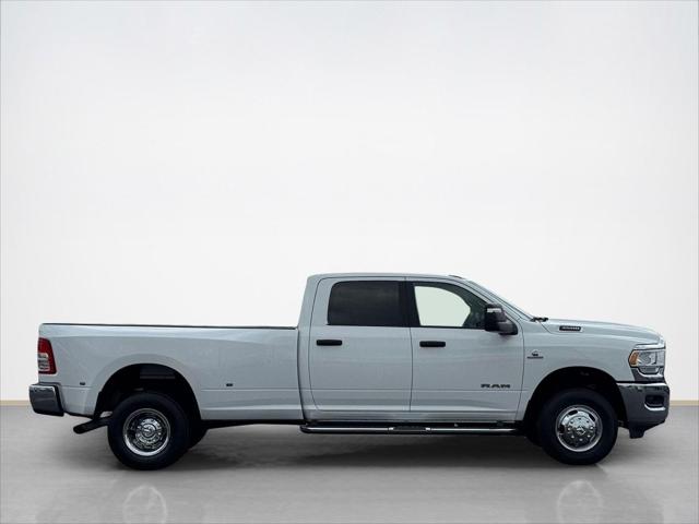 2024 Ram 3500 Big Horn Crew Cab 4x4 8' Box