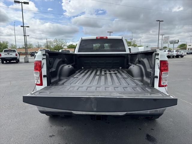 2024 Ram 3500 Big Horn Crew Cab 4x4 8' Box