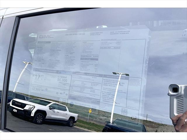 2026 GMC Sierra 1500 SLE