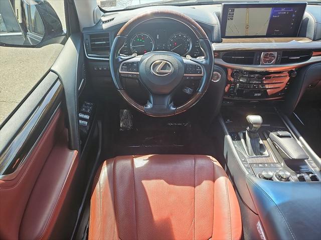 2016 Lexus LX 570 Base