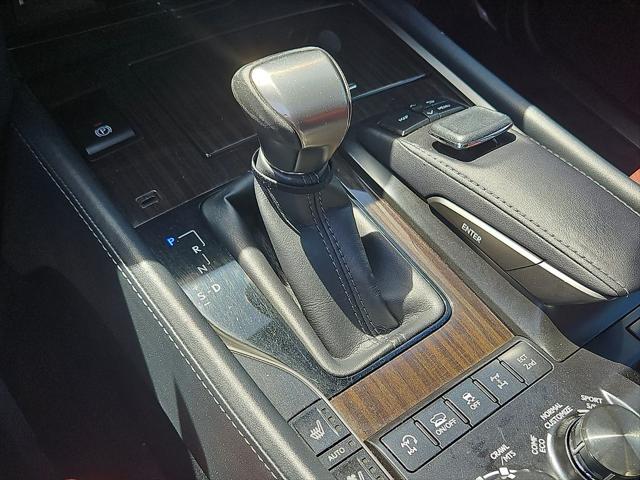 2016 Lexus LX 570 Base