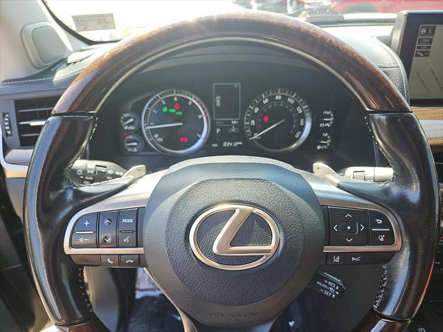 2016 Lexus LX 570 Base