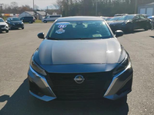 2024 Nissan Altima SV FWD